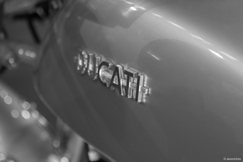 Ducati - atomicFOTO